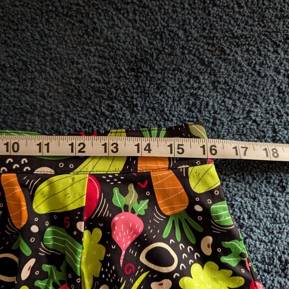 EUC Eva Rose Vegetable Retro Skirt in Size XL - Picture 6 of 6